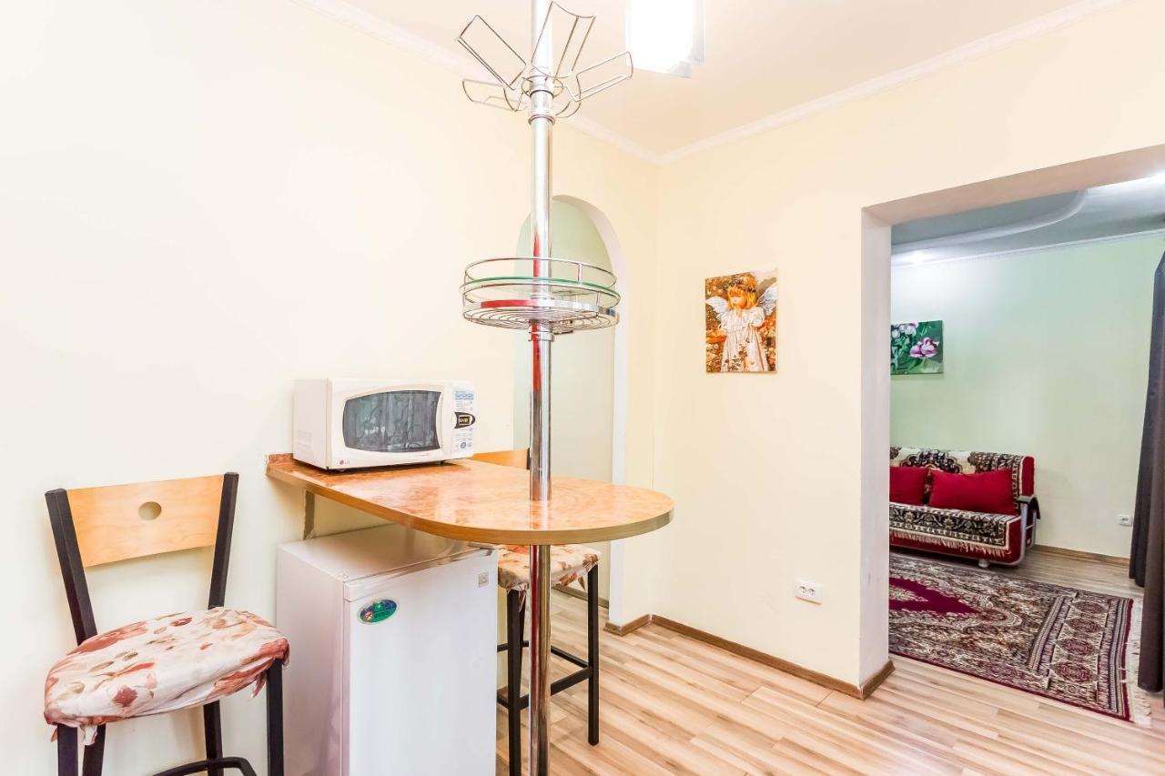 Apartment однокомнатная самал 3 *